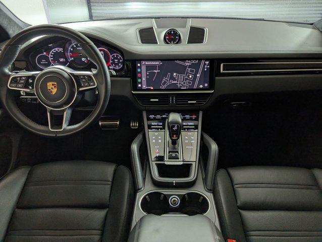 Photo of 2023 Black Porsche Cayenne
