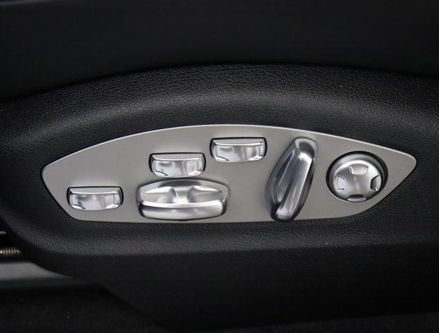 Photo of 2025 Volcano Grey Metallic Porsche Macan