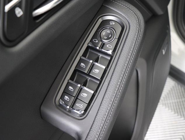 Photo of 2025 Chalk Porsche Macan
