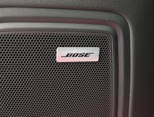 Photo of 2025 Carmine Red Porsche Macan