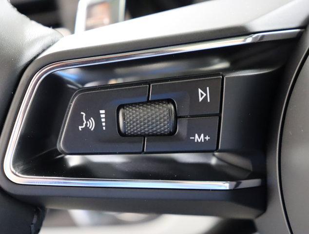 Photo of 2025 Black Porsche Macan