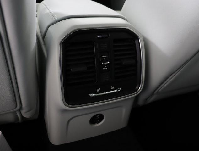 Photo of 2025 Black Porsche Macan