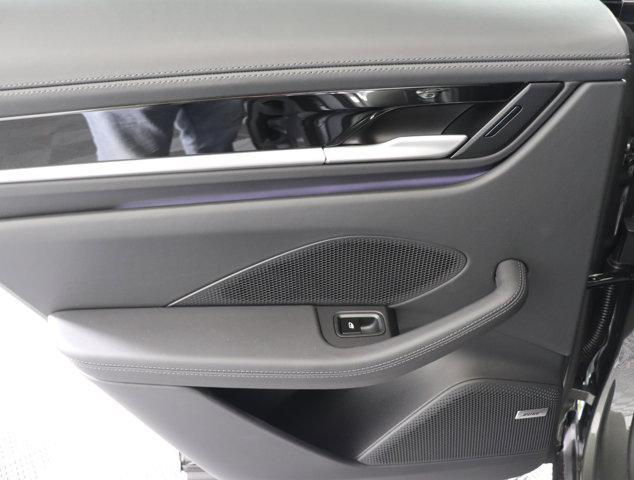 Photo of 2025 Aventurine Green Metallic Porsche Macan