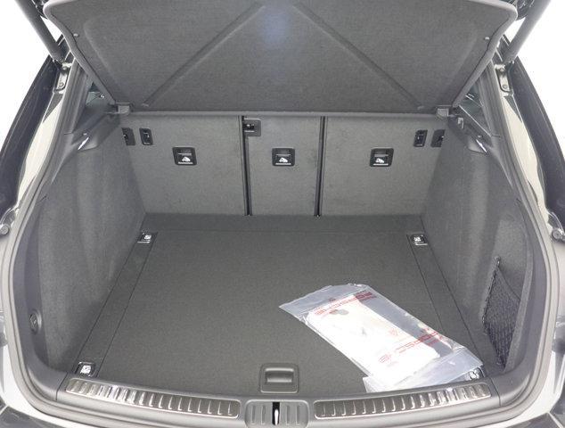 Photo of 2025 Volcano Grey Metallic Porsche Macan