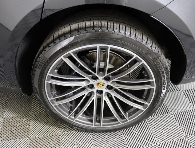 Photo of 2025 Volcano Grey Metallic Porsche Macan