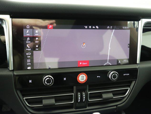 Photo of 2025 Black Porsche Macan