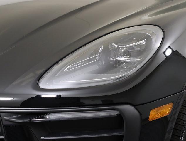 Photo of 2025 Black Porsche Macan