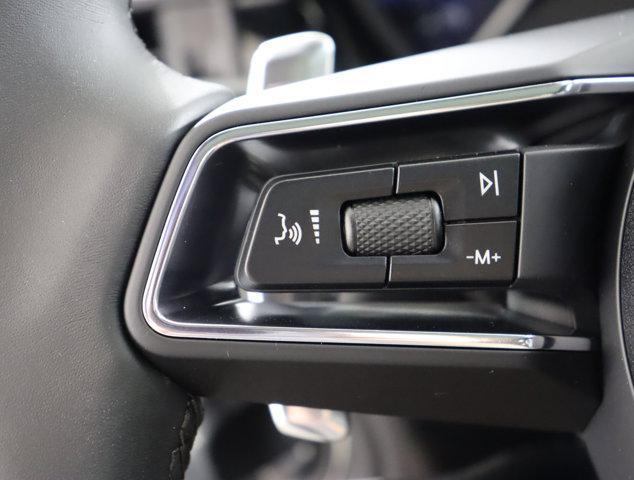 Photo of 2025 Black Porsche Macan