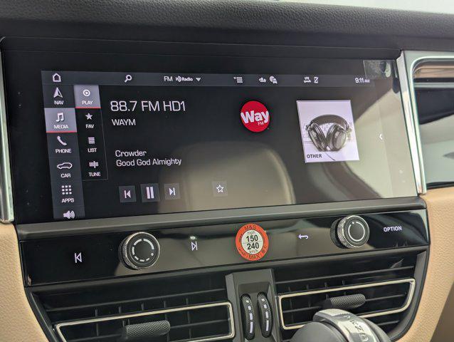 Photo of 2025 Carrara White Metallic Porsche Macan