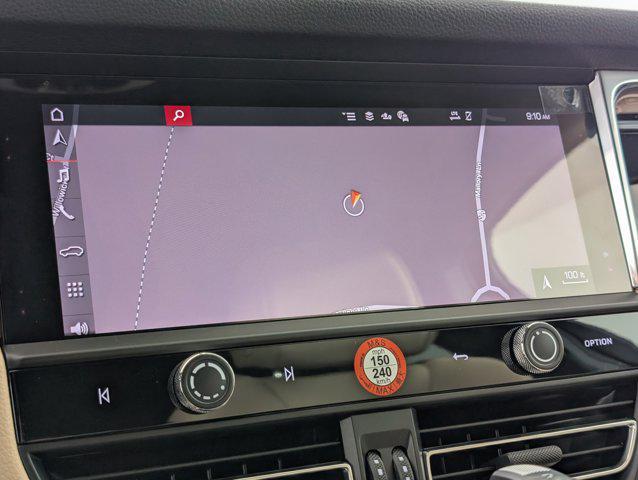 Photo of 2025 Carrara White Metallic Porsche Macan