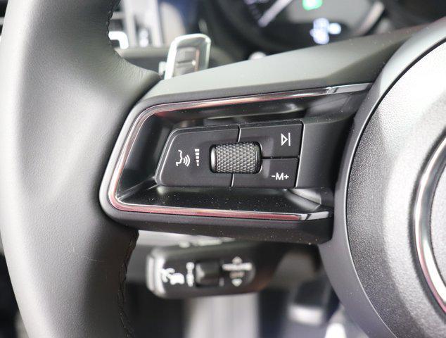 Photo of 2025 Black Porsche Macan