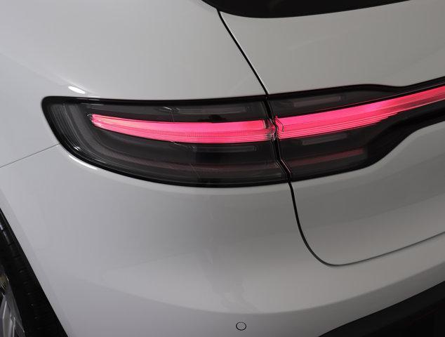 Photo of 2025 Carrara White Metallic Porsche Macan