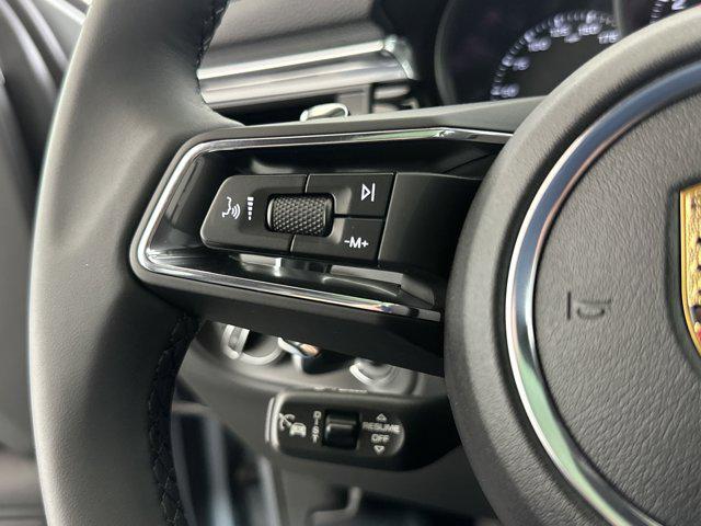 Photo of 2025 Dolomite Silver Metallic Porsche Macan