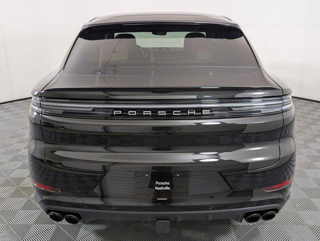 Photo of 2026 Chromite Black Metallic Porsche Cayenne