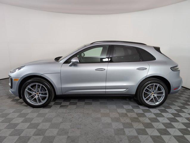 Photo of 2025 Dolomite Silver Metallic Porsche Macan