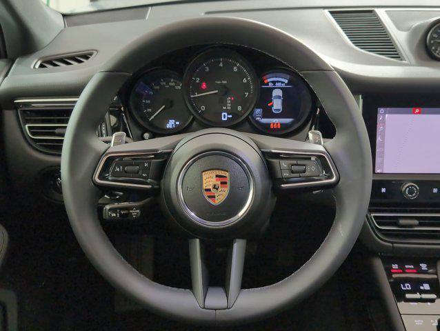 Photo of 2025 Dolomite Silver Metallic Porsche Macan