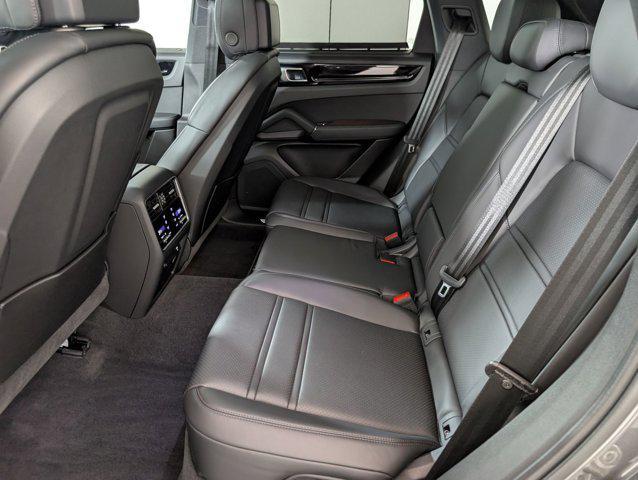 Photo of 2023 Chalk Porsche Cayenne