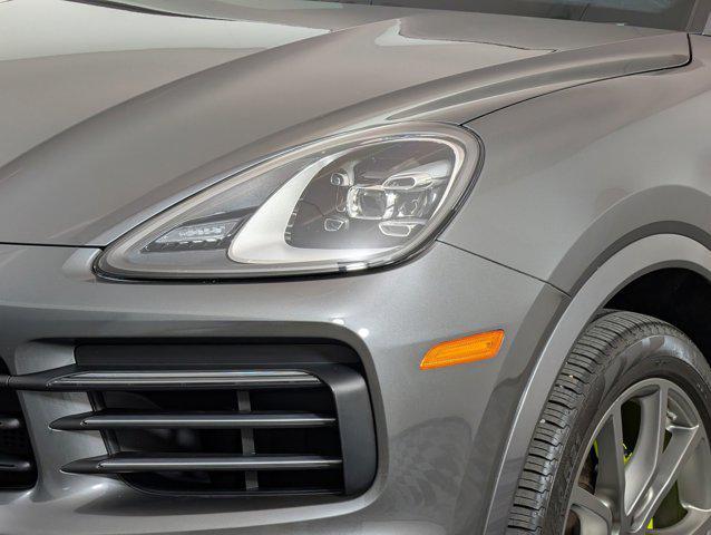 Photo of 2023 Chalk Porsche Cayenne