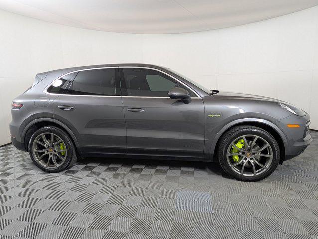 Photo of 2023 Chalk Porsche Cayenne