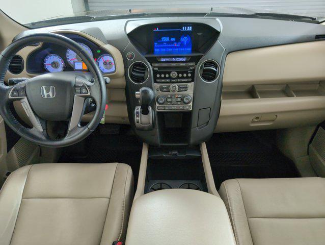 Photo of 2013 Crystal Black Pearl Honda Pilot