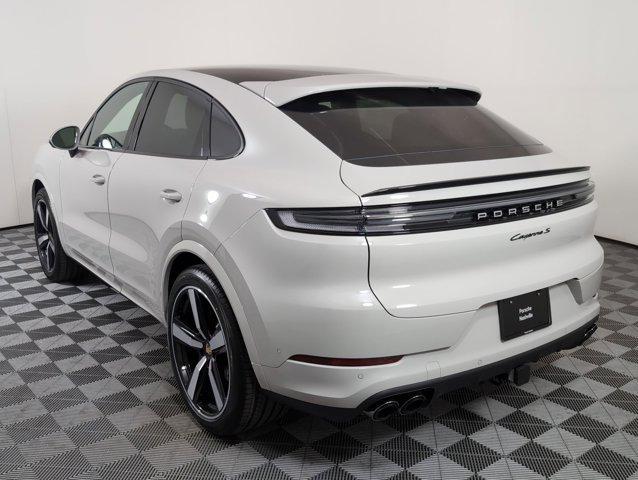 Photo of 2025 Chalk Porsche Cayenne