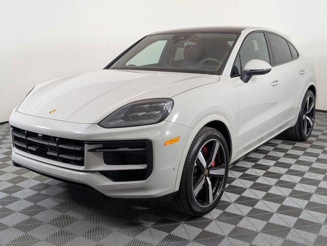 Photo of 2025 Chalk Porsche Cayenne