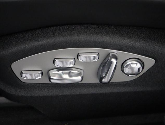 Photo of 2025 Volcano Grey Metallic Porsche Macan