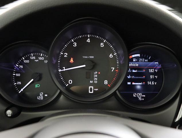 Photo of 2025 Volcano Grey Metallic Porsche Macan