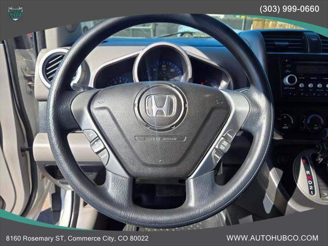 Photo of 2011 Alabaster Silver Metallic Honda Element