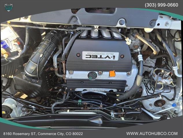 Photo of 2011 Alabaster Silver Metallic Honda Element