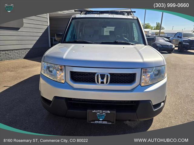 Photo of 2011 Alabaster Silver Metallic Honda Element