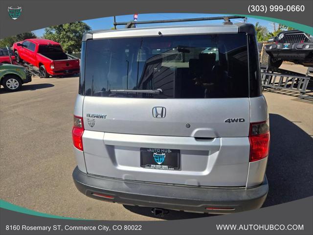 Photo of 2011 Alabaster Silver Metallic Honda Element