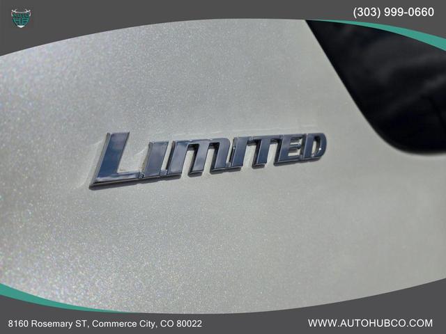 Photo of 2013 Blizzard Pearl Metallic Toyota 4Runner