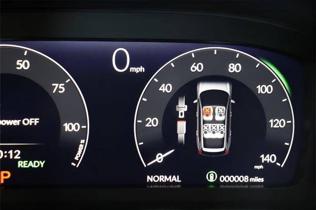 Photo of 2026 Platinum White Pearl Honda CR-V Hybrid