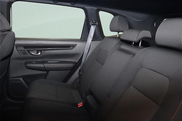 Photo of 2026 Platinum White Pearl Honda CR-V Hybrid