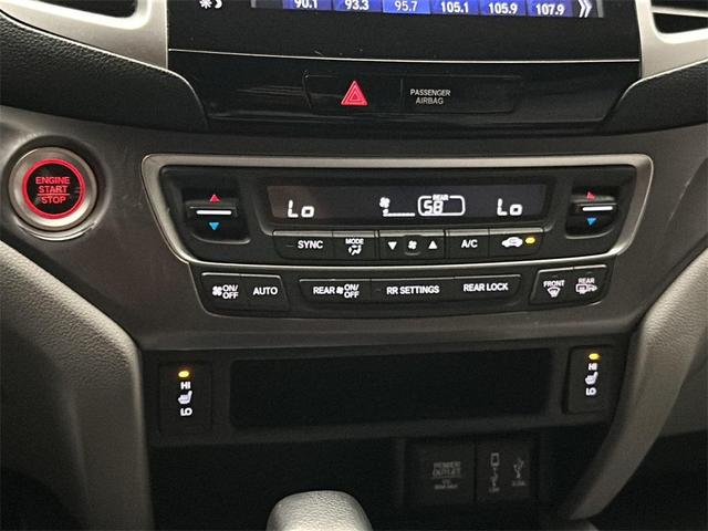 Photo of 2017 Modern Steel Metallic Honda Pilot