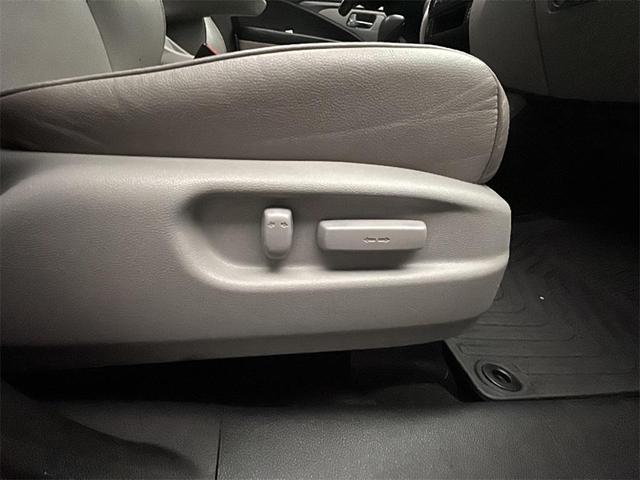 Photo of 2017 Modern Steel Metallic Honda Pilot