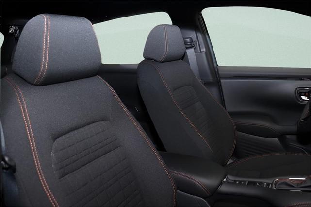 Photo of 2026 Platinum White Pearl Honda HR-V