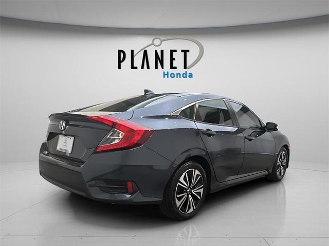Photo of 2018 Cosmic Blue Metallic Honda Civic