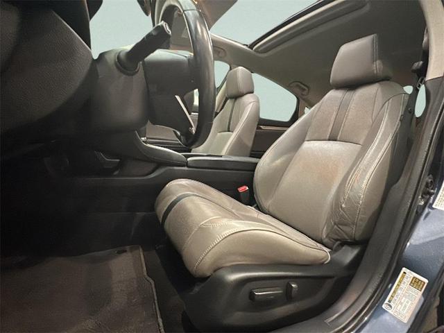 Photo of 2018 Cosmic Blue Metallic Honda Civic