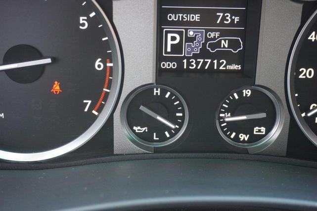 Photo of 2014 Starfire Pearl Lexus LX 570