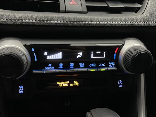 Photo of 2019 Magnetic Gray Metallic Toyota RAV4