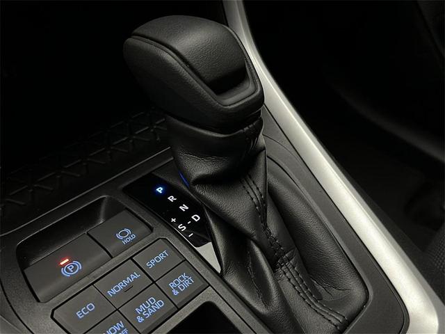 Photo of 2019 Magnetic Gray Metallic Toyota RAV4