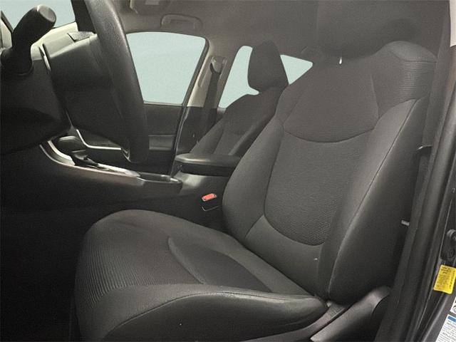 Photo of 2019 Magnetic Gray Metallic Toyota RAV4
