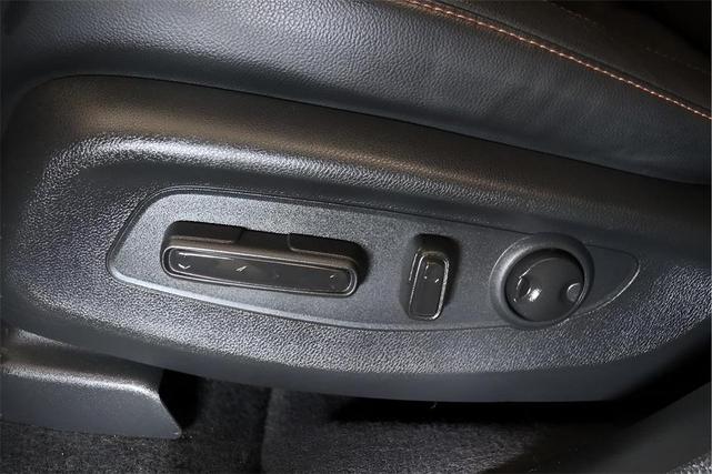 Photo of 2023 Urban Gray Pearl Honda CR-V Hybrid