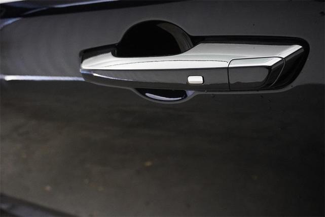 Photo of 2025 Raven Black Honda Prologue