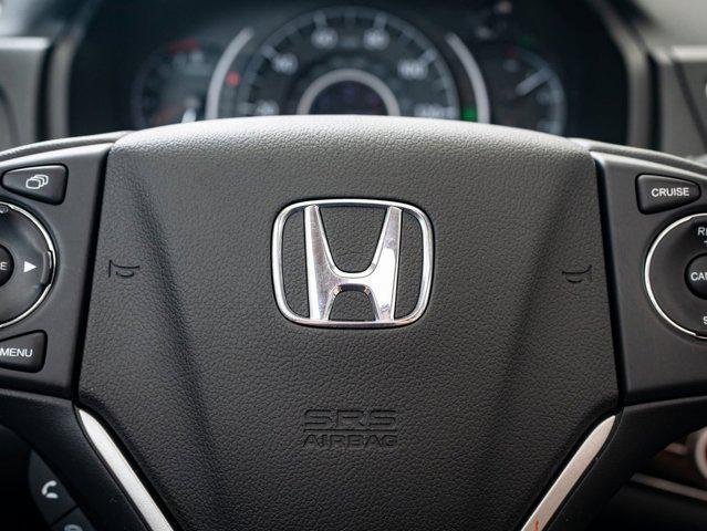 Photo of 2016 White Diamond Pearl Honda CR-V