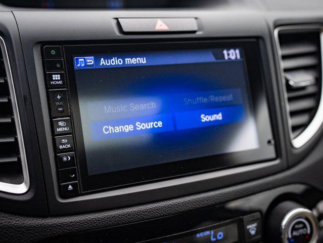 Photo of 2016 White Diamond Pearl Honda CR-V