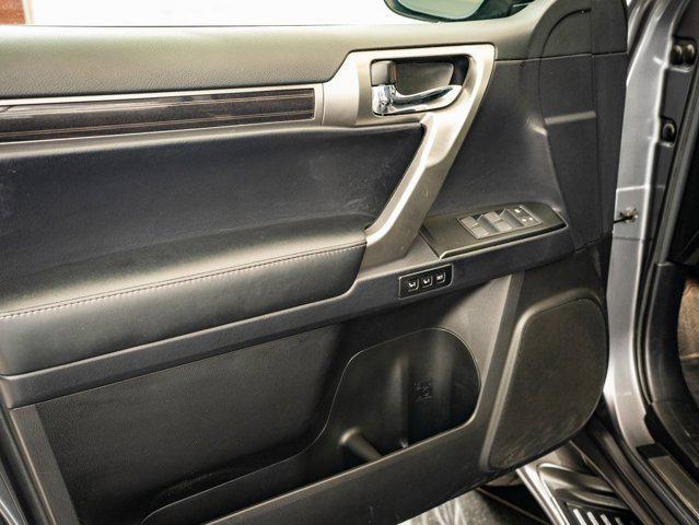 Photo of 2022 Nebula Gray Pearl Lexus GX 460