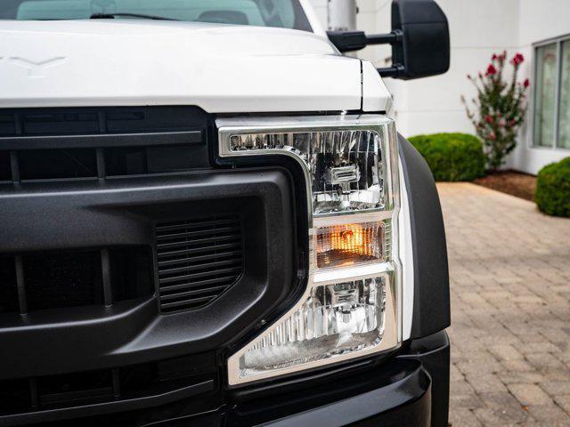 Photo of 2020 Oxford White Ford F-450